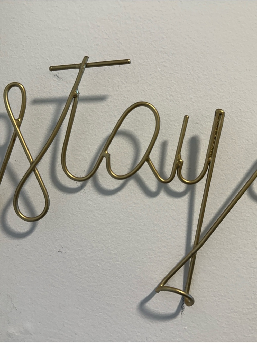 Urban Outfitters Gold "Stay Awhile" Script Wall Key Hook Rack - Picture 3 of 6
